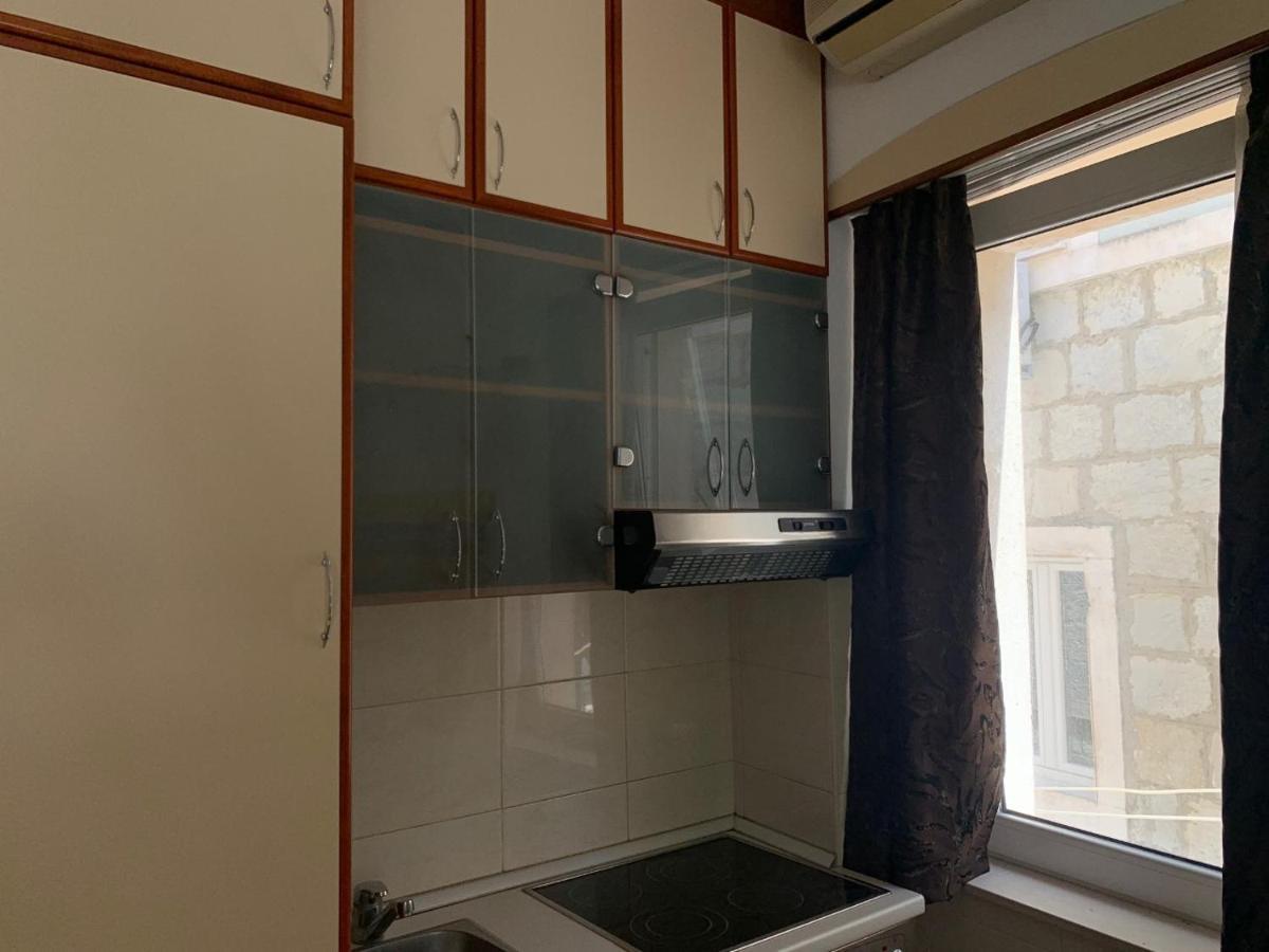 Apartments Epicentar Centar Baška Voda Екстериор снимка