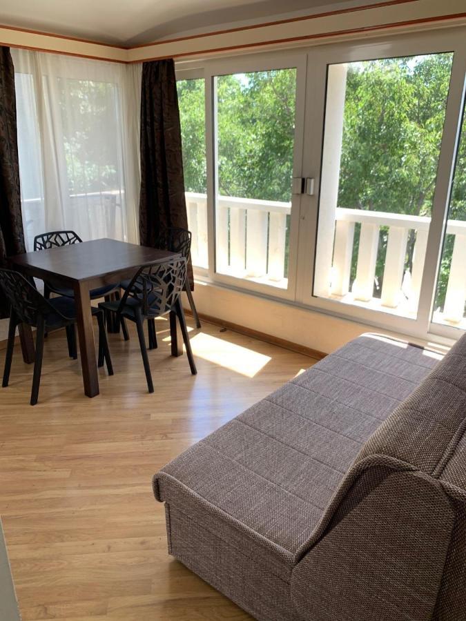 Apartments Epicentar Centar Baška Voda Екстериор снимка