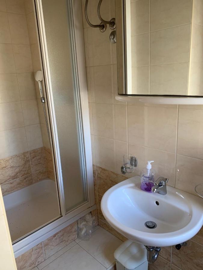 Apartments Epicentar Centar Baška Voda Екстериор снимка